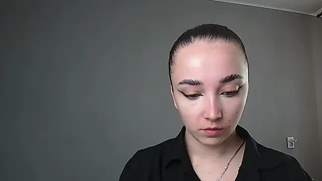 Snapshot of Eva_Gloryy chatting on 5, 5, 2026 Eva Gloryy online show from 5, 5, 2026