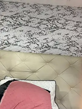 Lili  taylor online show from 24, 11, 2025