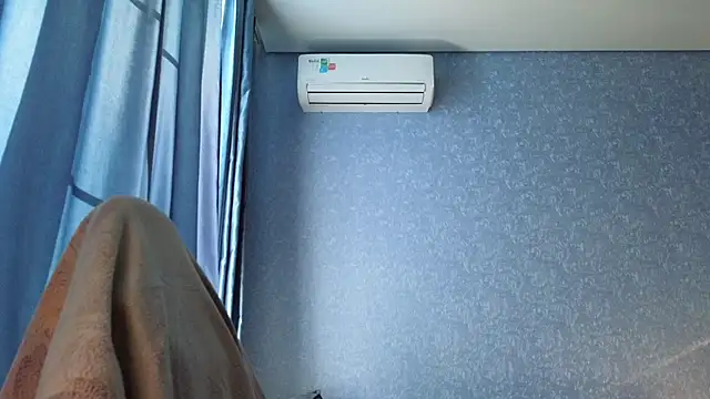 Snapshot of HotBrandyX chatting on 17, 10, 2025 HotBrandyX online show from 17, 10, 2025