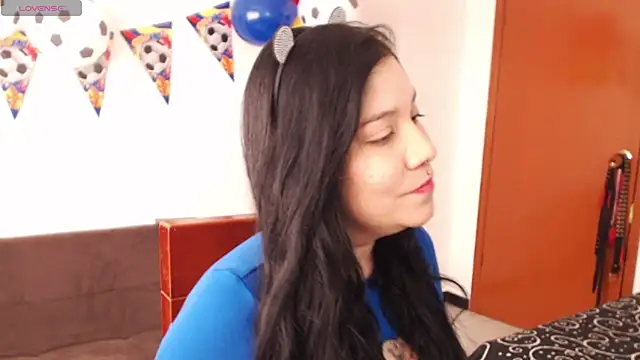 sharonnleon online show from 19, 6, 2026