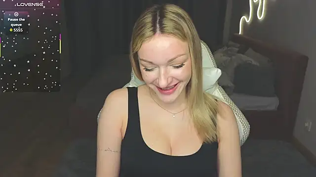 MargaretSweet1 online show from 12, 5, 2026