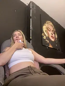 Snapshot of viktoria_davis_ chatting on 26, 2, 2026 viktoria davis online show from 26, 2, 2026