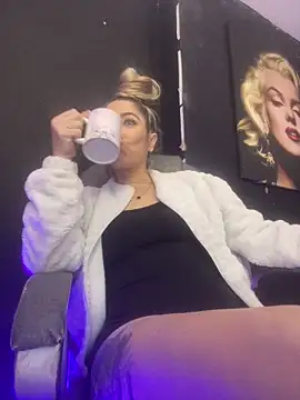 Snapshot of viktoria_davis_ chatting on 14, 3, 2026 viktoria davis online show from 14, 3, 2026