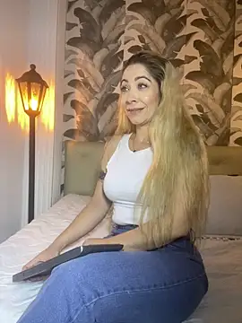 Snapshot of viktoria_davis_ chatting on 22, 3, 2026 viktoria davis online show from 22, 3, 2026