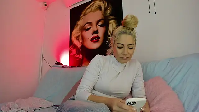 viktoria davis  online show from 14, 6, 2026