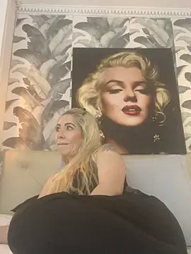 viktoria davis  online show from 27, 6, 2026