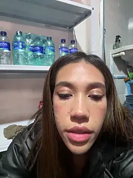 zoe storm online show from 21, 1, 2025