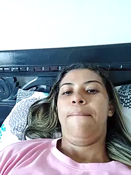 Snapshot of CallMeHeaven chatting on 20, 10, 2025 CallMeHeaven online show from 20, 10, 2025