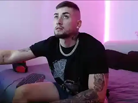 Lliam 2 online show from 30, 1, 2025