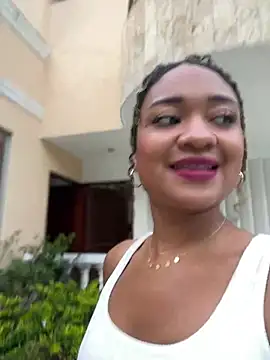 Snapshot of Ariana_lily_ chatting on 24, 1, 2025 Ariana lily online show from 24, 1, 2025