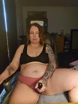 TattedMamaXOXO online show from 5, 7, 2026