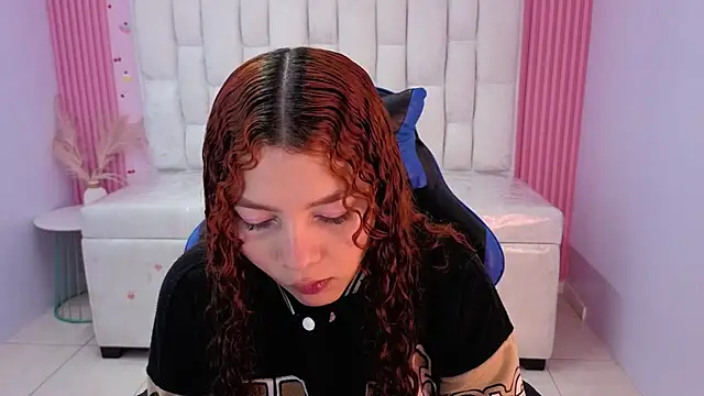 shalon diaz s online show from 30, 4, 2026