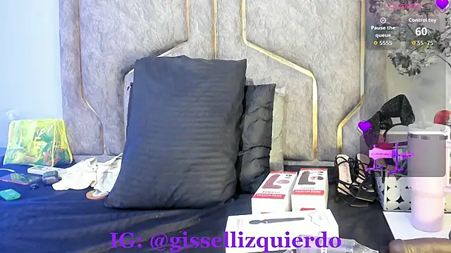 Snapshot of Liincostelloo chatting on 22, 4, 2026 Liincostelloo online show from 22, 4, 2026