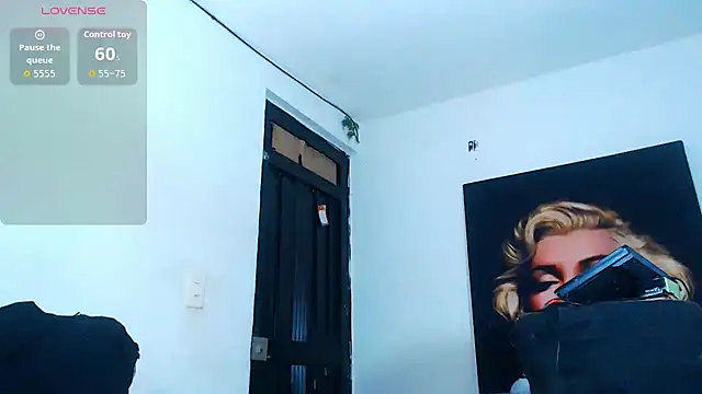 licy blonde hot online show from 22, 11, 2025