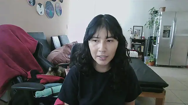 GinnyDelice online show from 4, 10, 2025