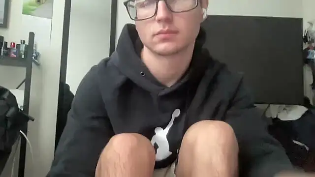 Snapshot of ryan_28747 chatting on 3, 12, 2025 ryan 28747 online show from 3, 12, 2025