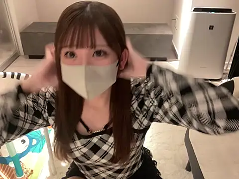 Snapshot of shina_mo_n_ch chatting on 10, 3, 2026 shina mo n ch online show from 10, 3, 2026