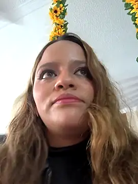 victoria  floyd online show from 20, 10, 2025