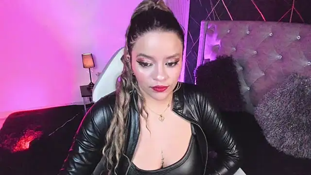 victoria  floyd online show from 12, 5, 2026
