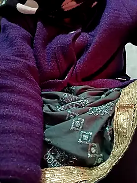 Sexy Tanya69 online show from 17, 12, 2025