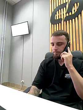 Ohhh pleasure online show from 17, 9, 2025