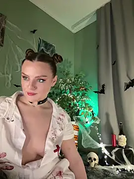 Snapshot of Mary_lost chatting on 30, 10, 2025 Mary lost online show from 30, 10, 2025