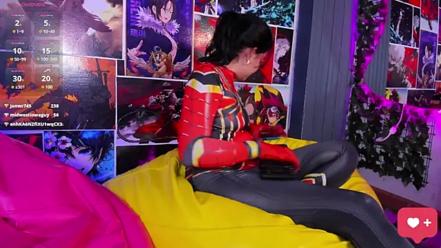 Zoe Cheshire online show from 2, 2, 2025