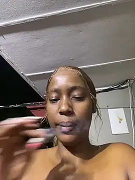 Spicey-CheekssX online show from 31, 1, 2025