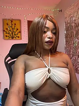 SaraYedid17 online show from 3, 11, 2025