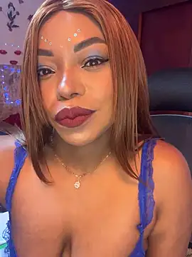 SaraYedid17 online show from 8, 11, 2025