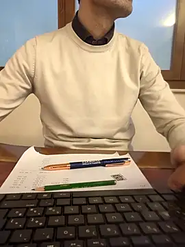 Snapshot of AvvocatoPorco chatting on 17, 2, 2025 AvvocatoPorco online show from 17, 2, 2025