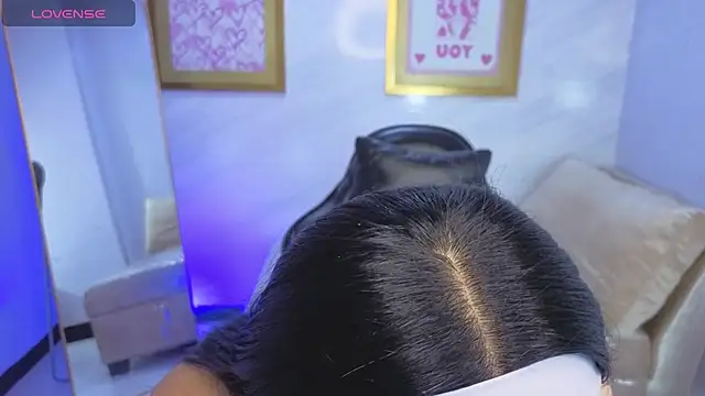 Paulette v online show from 5, 3, 2026