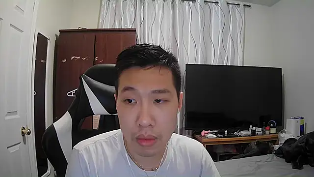 Snapshot of d32500ui chatting on 6, 2, 2025 d32500ui online show from 6, 2, 2025