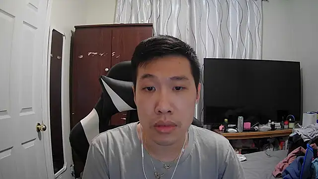 Snapshot of d32500ui chatting on 20, 2, 2025 d32500ui online show from 20, 2, 2025