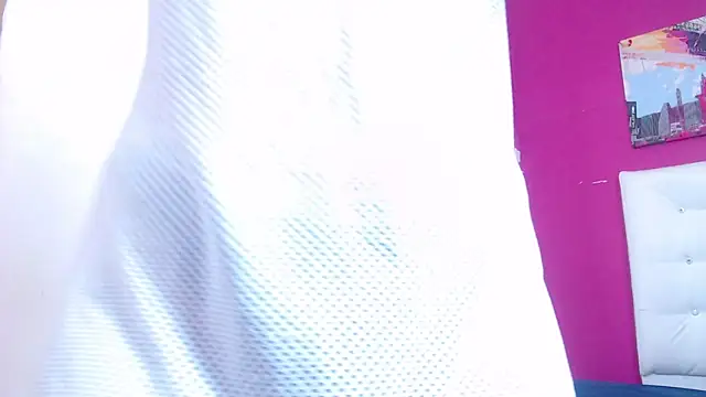 Snapshot of tinyy_whore18 chatting on 27, 11, 2025 tinyy whore18 online show from 27, 11, 2025