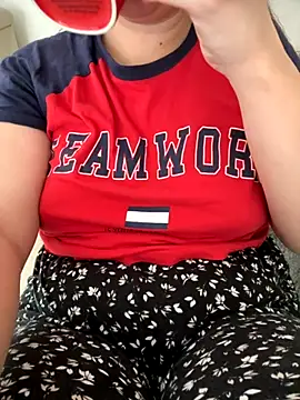 Snapshot of haskadin chatting on 13, 10, 2025 haskadin online show from 13, 10, 2025