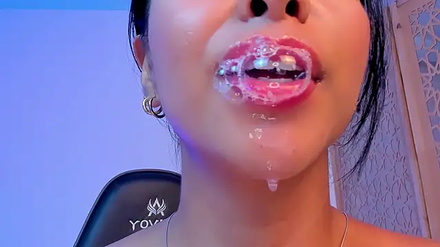 Snapshot of sophierooy22 chatting on 30, 1, 2025 sophierooy22 online show from 30, 1, 2025