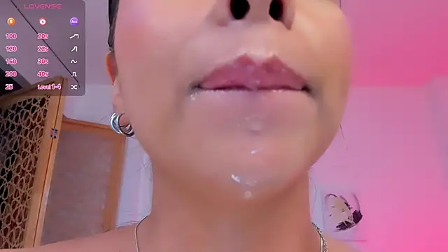 sophierooy22 online show from 16, 10, 2025