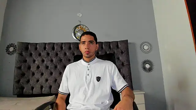 Snapshot of RYAN_PATERSON chatting on 24, 1, 2025 RYAN PATERSON online show from 24, 1, 2025