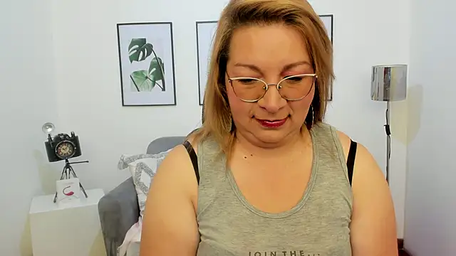 maylinlee online show from 7, 2, 2025
