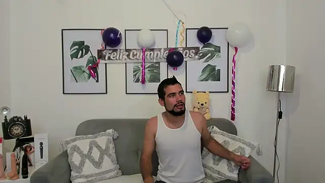 luxurycoupl online show from 12, 2, 2025