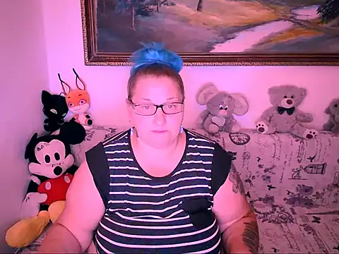 Snapshot of mayamayx chatting on 14, 9, 2025 mayamayx online show from 14, 9, 2025