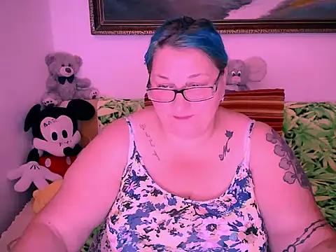 Snapshot of mayamayx chatting on 9, 10, 2025 mayamayx online show from 9, 10, 2025