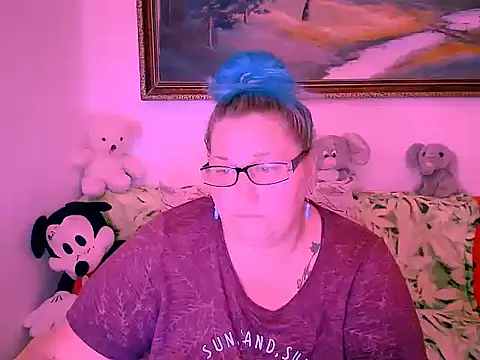 Snapshot of mayamayx chatting on 18, 10, 2025 mayamayx online show from 18, 10, 2025