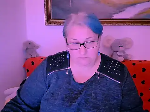 Snapshot of mayamayx chatting on 24, 10, 2025 mayamayx online show from 24, 10, 2025