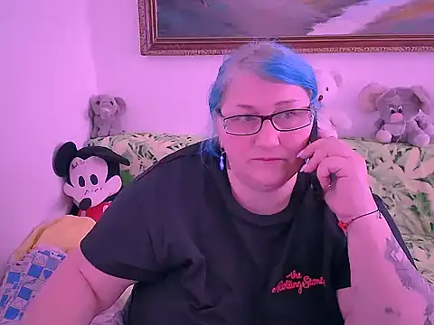 Snapshot of mayamayx chatting on 29, 10, 2025 mayamayx online show from 29, 10, 2025