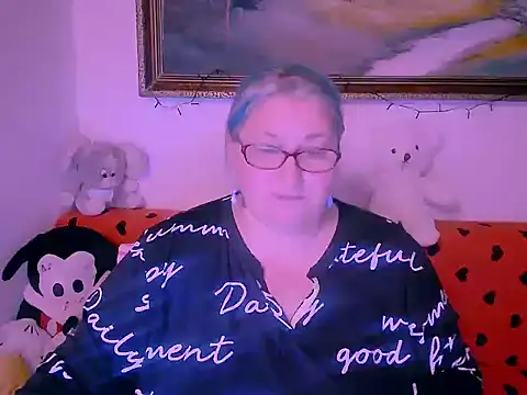 Snapshot of mayamayx chatting on 23, 11, 2025 mayamayx online show from 23, 11, 2025