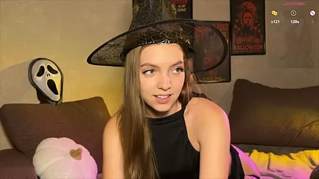 Snapshot of annylovely chatting on 24, 10, 2025 annylovely online show from 24, 10, 2025