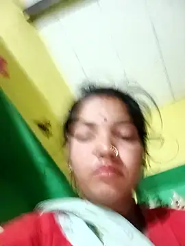 Snapshot of Bhuvi_Bedi chatting on 2, 2, 2025 Bhuvi Bedi online show from 2, 2, 2025