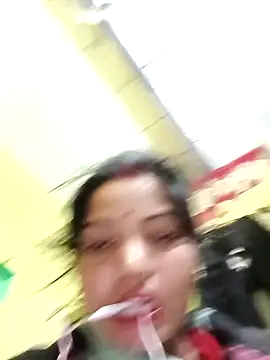 Snapshot of Bhuvi_Bedi chatting on 8, 2, 2025 Bhuvi Bedi online show from 8, 2, 2025